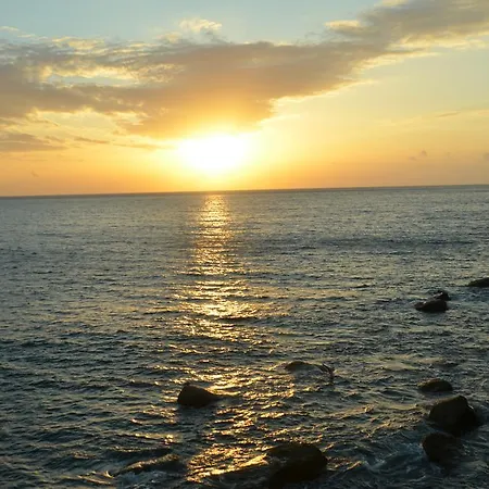 بيت ضيافة Playa بويرتو دي موغان